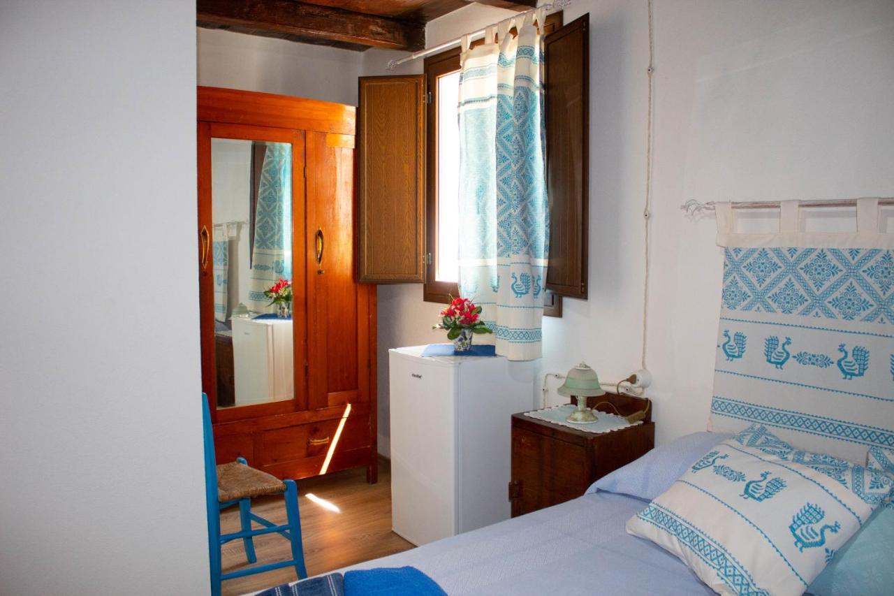 B&B Ziu Anacletu Виллапутцу Экстерьер фото